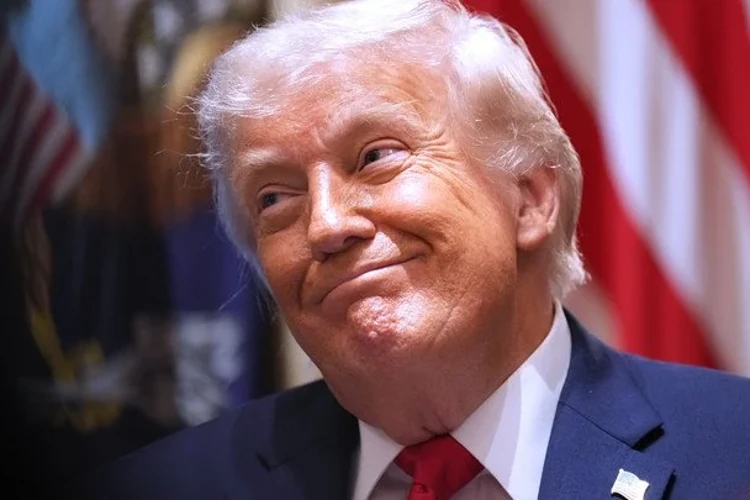 Трамп після запису ракетної атаки Ірану анонсував «потужний удар» у відповідь