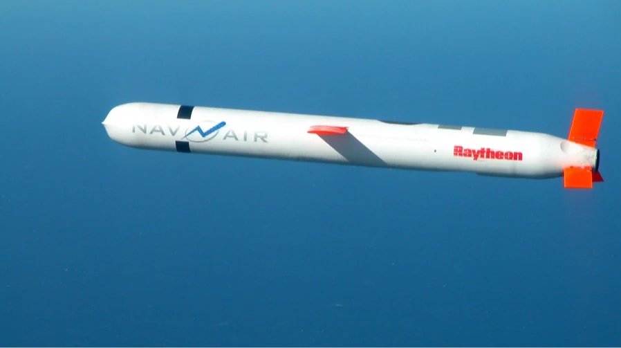 Хто стоїть за семирічним контрактом на виробництво Tomahawk: ВМС США, Raytheon і Пентагон