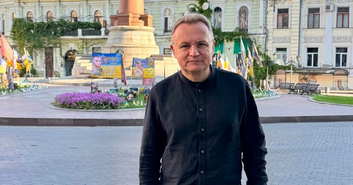 Садовий пояснив, чому двірники Львова залишають роботу через казначейство